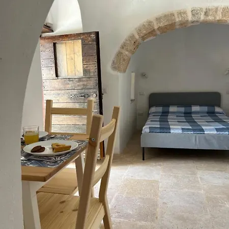 Trullo Liliana Альберобелло